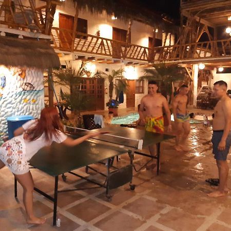 The Weekend Hostal Montañita المظهر الخارجي الصورة