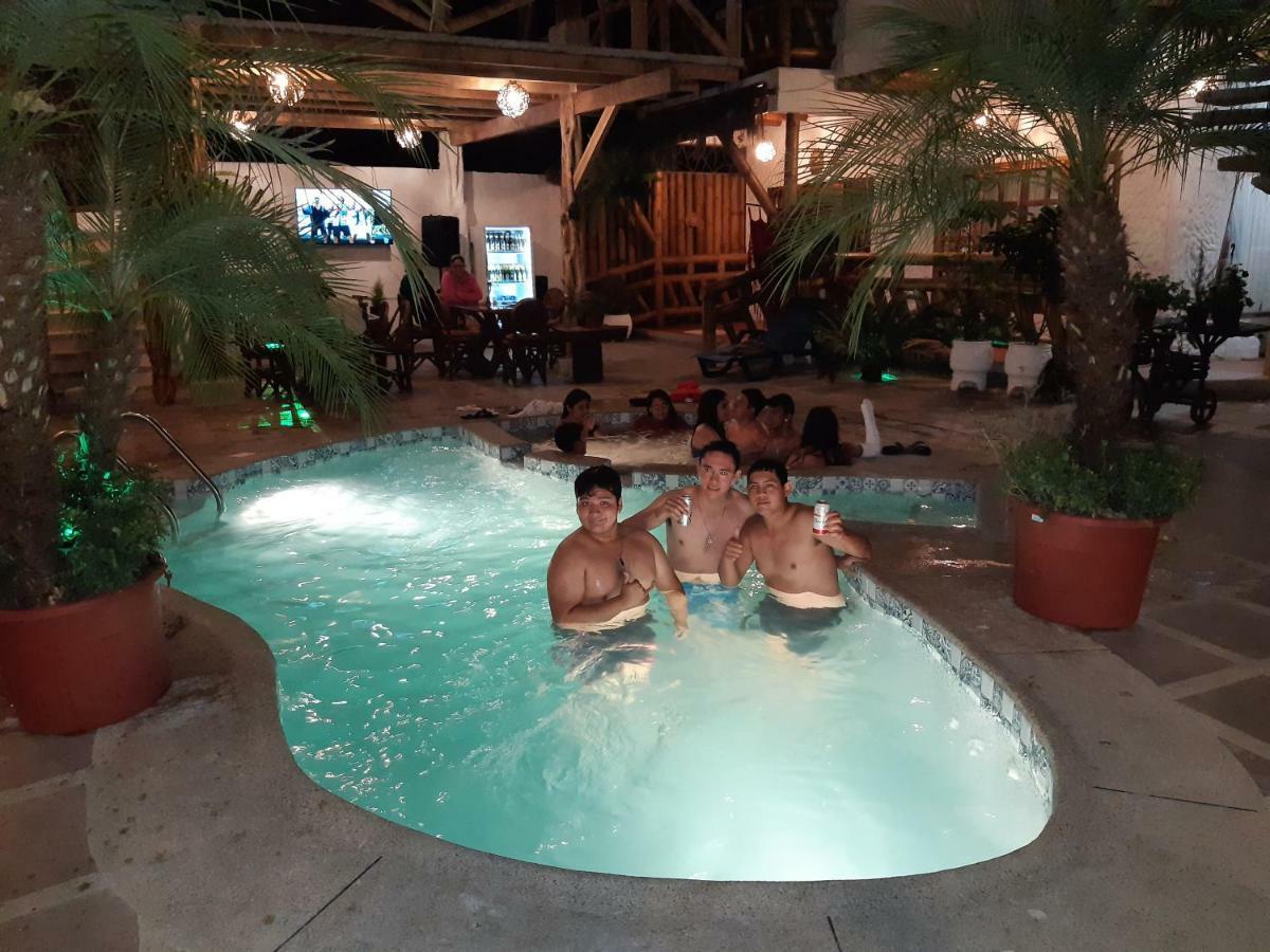 Weekendhostal Montañita المظهر الخارجي الصورة