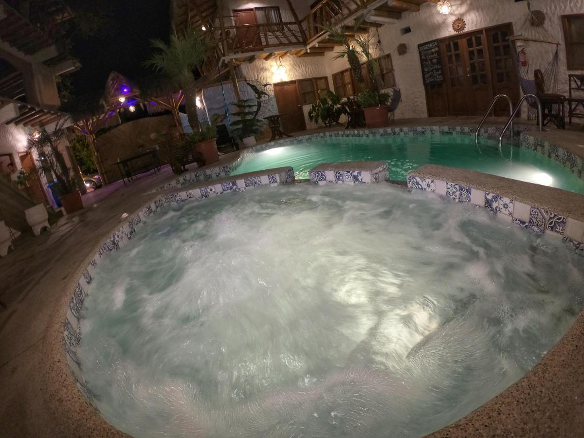 The Weekend Hostal Montañita المظهر الخارجي الصورة